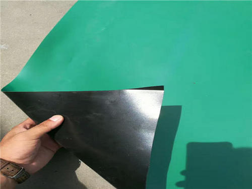 復(fù)合成的土工材料膜的耐靜水壓測定