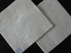 無紡?fù)凉げ加惺裁刺攸c(diǎn)及用途？